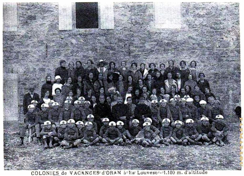 COLO LALOUVESC ARDECHE DES DAMES AFRICAINES (21).jpg